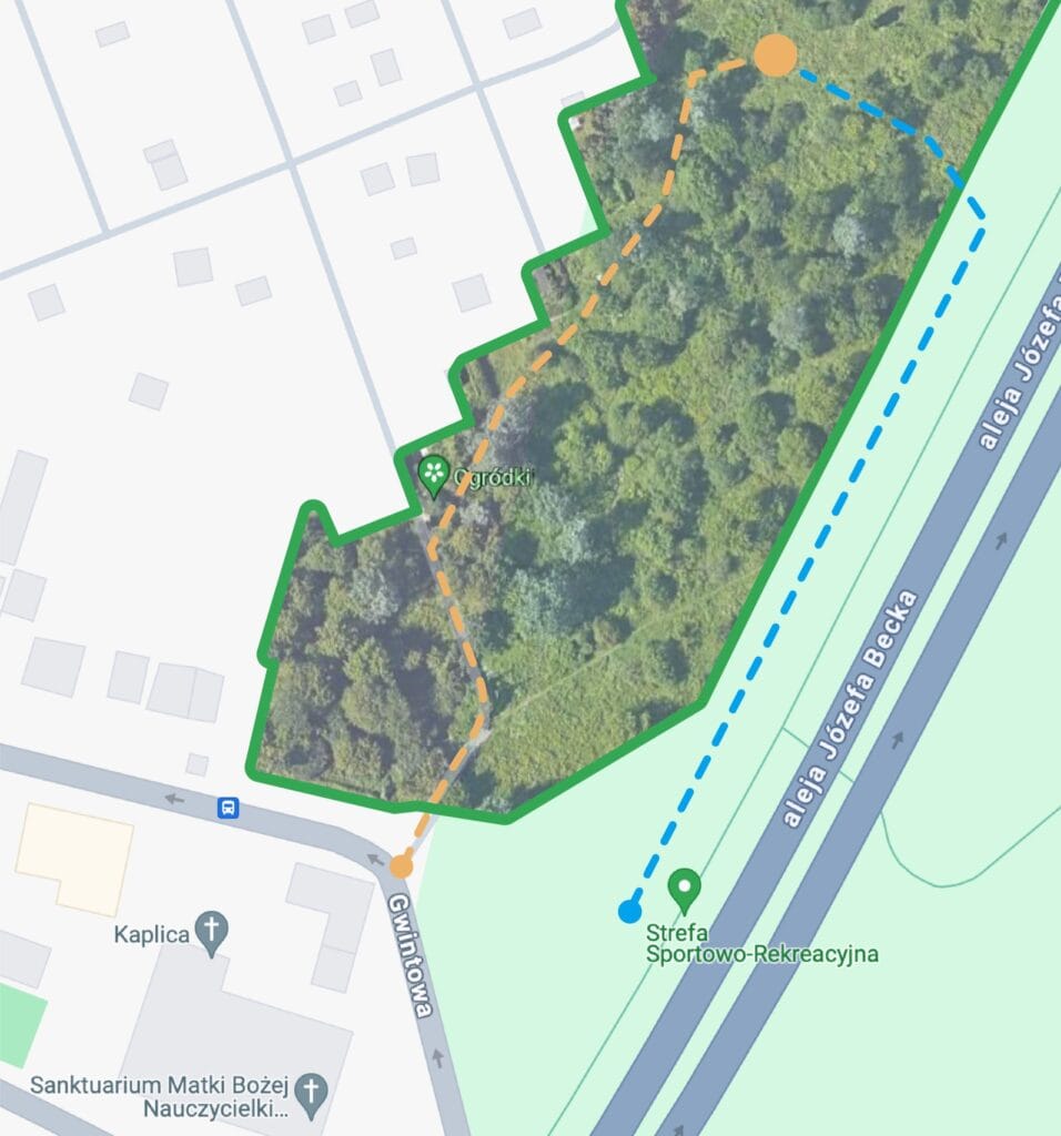 Spółdzielnicza Farma MOST - dojazd - ul. Gwintowa 2, a potem przed wejściem na teren działek w prawo i dalej wzdłuż płotu.
